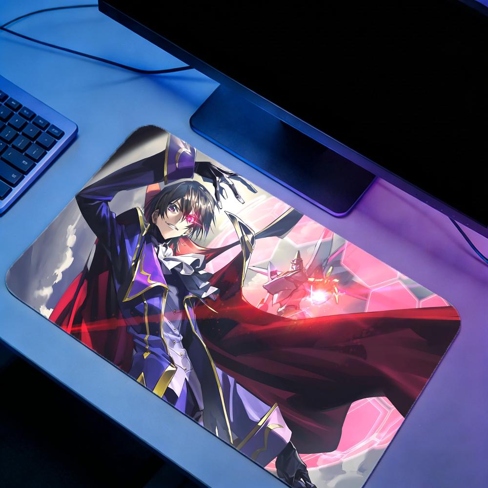 Gaming Mouse Pad CCode Geass M - Desk Setup With Laptop のレビューと価格