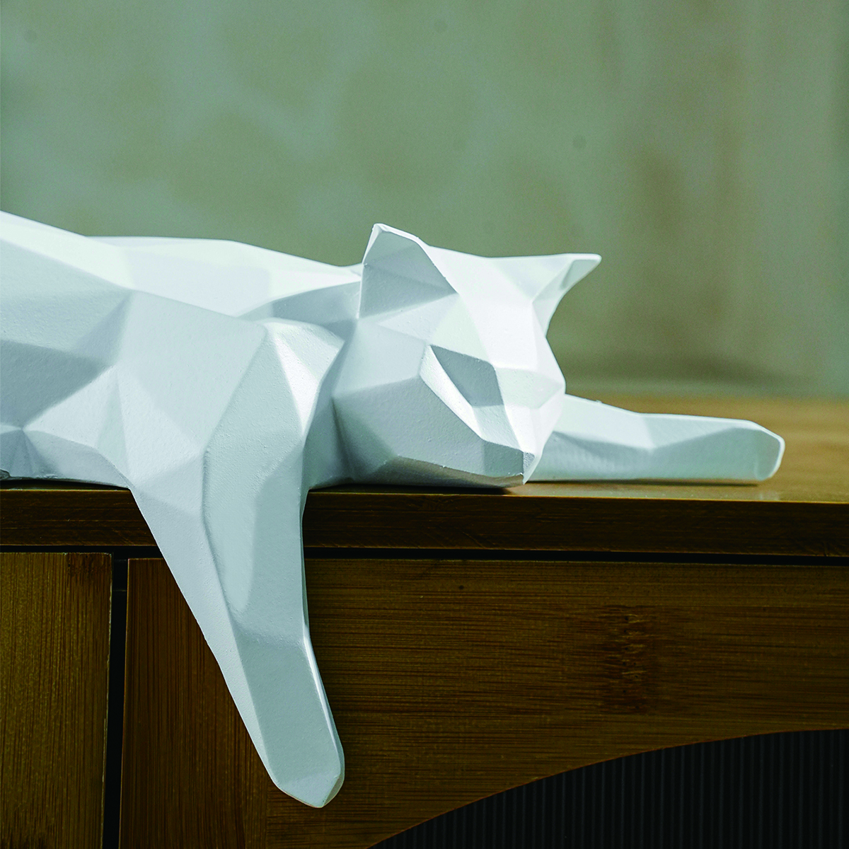 White Black Cat Statue - Geome - Desk Setup Black のレビューと価格