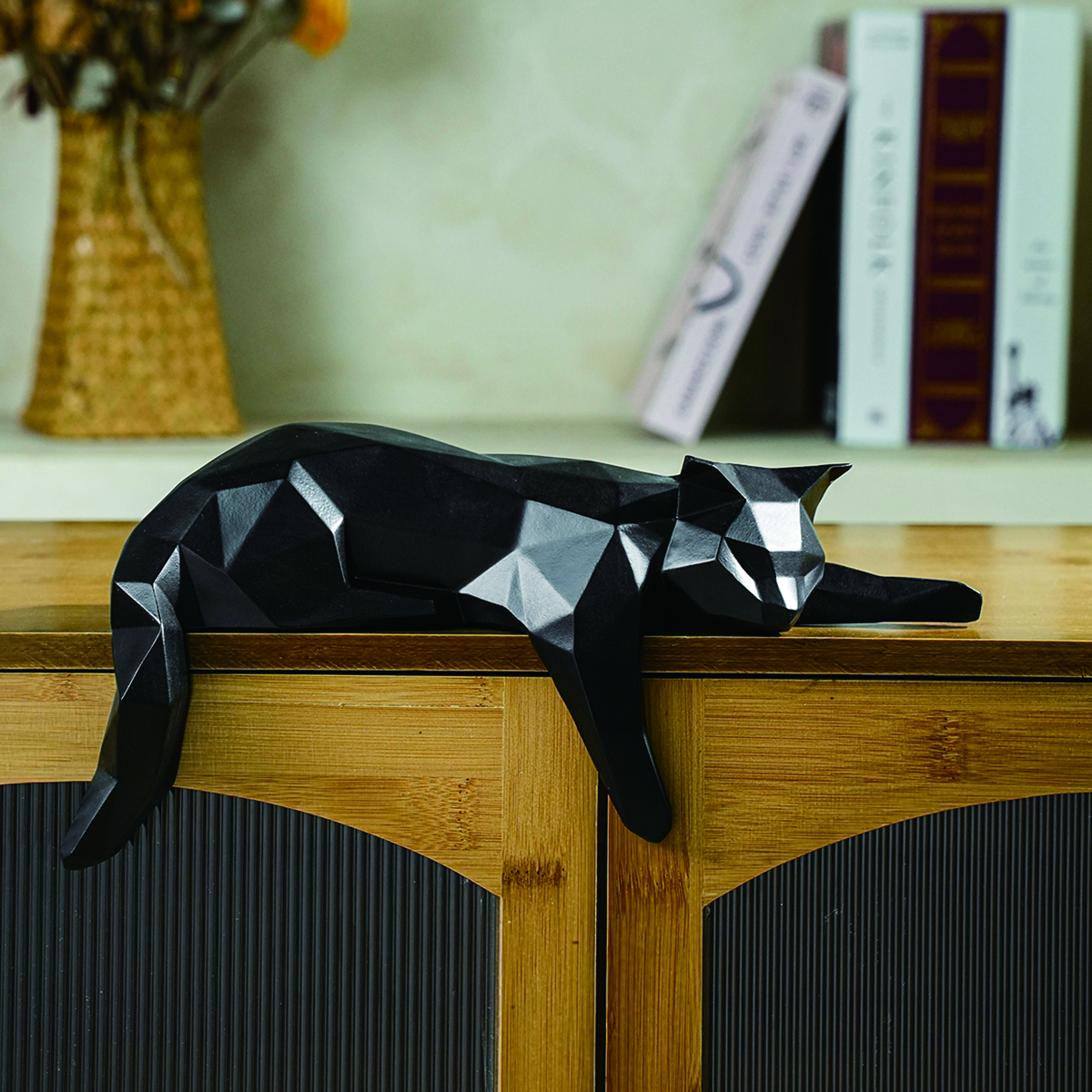 White Black Cat Statue - Geome - Desk Setup Black のレビューと価格