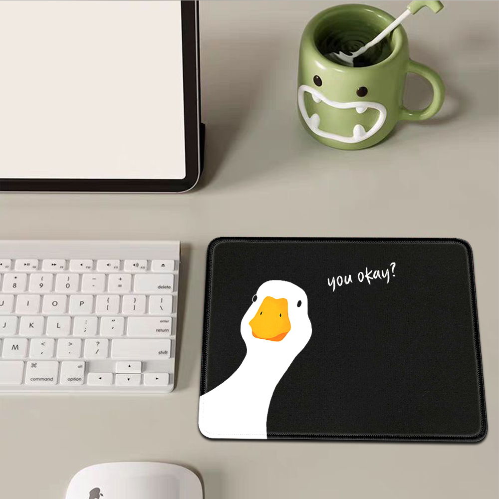 Black Mini Mouse Pad Funny Goo - Desk Setup Black のレビューと価格