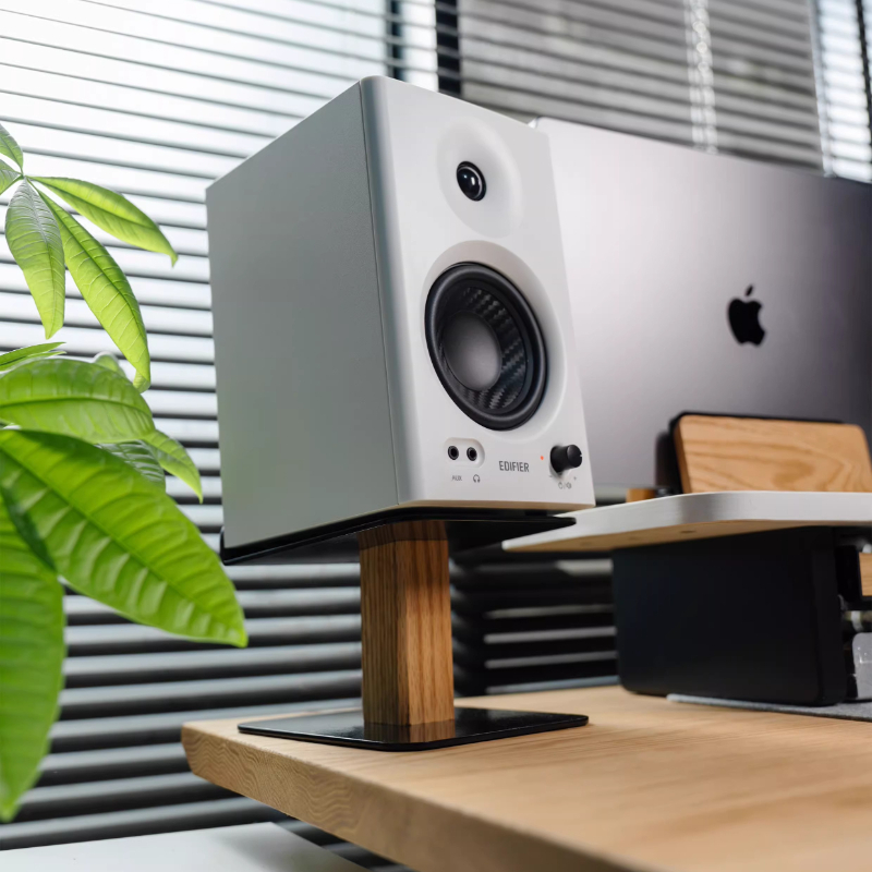Walnut / Oak Wood Speaker Stan - Desk Setup Oak のレビューと価格