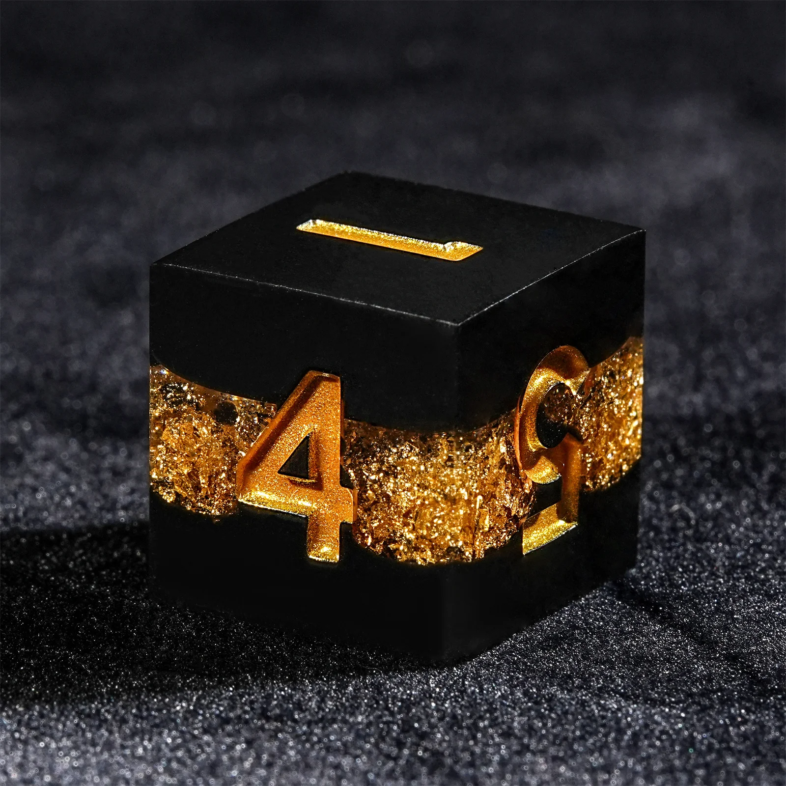 7pcs DND Dice Resin Black Gold - Desk Setup Black のレビューと価格
