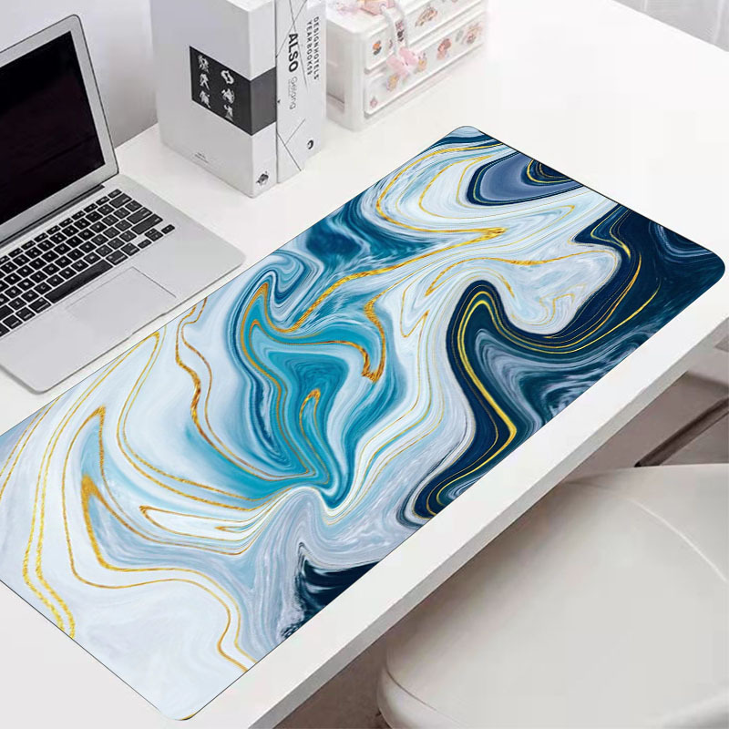 Large Colorful Art Gaming Mous - Desk Setup With Laptop のレビューと価格