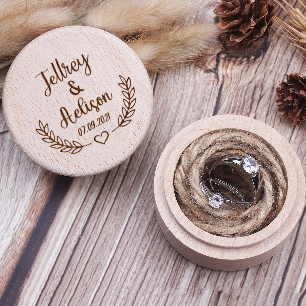 Personalized Engraved Wooden R - Ring Binder Box のレビューと価格