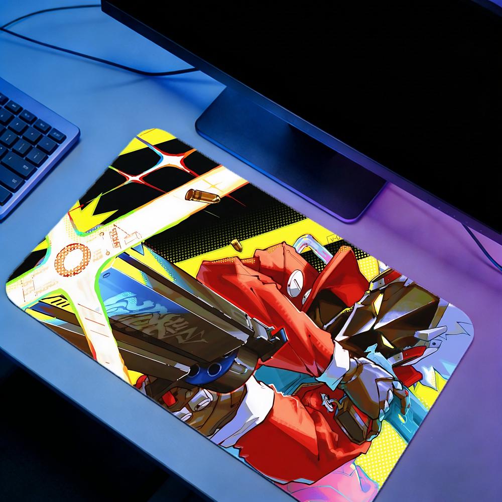Gaming BBilly Kid ZZZ Gaming M - Desk Setup With Laptop のレビューと価格